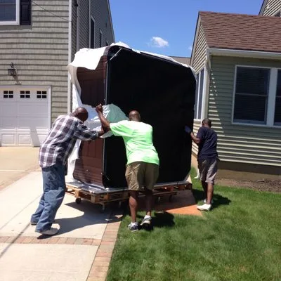 American Relocators INC